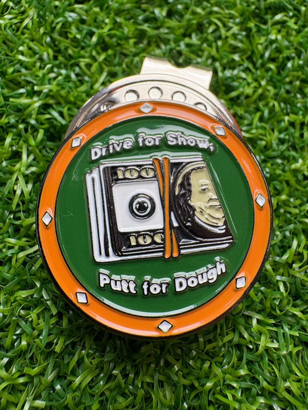 Golf ball marker with magnetic hat clip